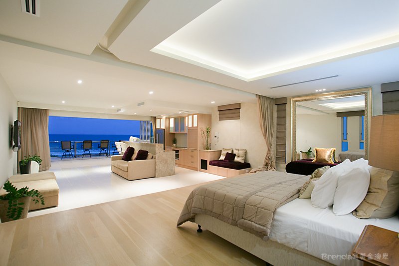 OCEAN Master Suite Top Floor.jpg