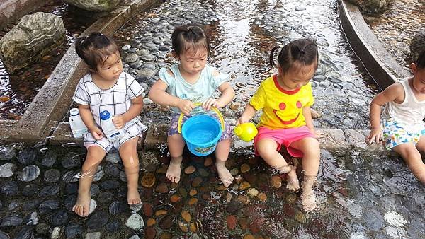 103.07.16民族公園 (15).jpg