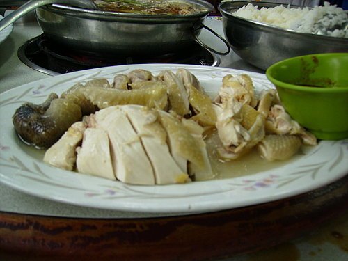 第四道菜色 土雞肉   很韌差點咬不動.jpg