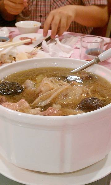 清燉大翅湯.jpg