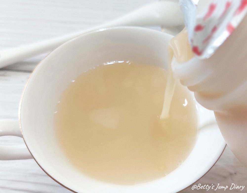 ▲蜜思朵冰糖櫻花蘋果荔枝茶磚/圖片來源：Betty&apos;s Jump Diary