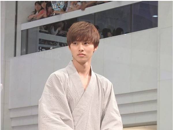 yamazaki kento.JPG