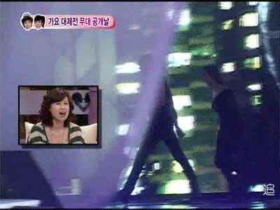 55517968201103131503401488957198168_007.gif