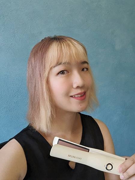 直捲兩用溫控無線離子夾MR.0932。MUNICHI 沐尼黑