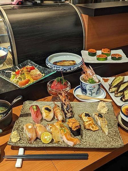 【台中美食懶人包】口袋名單大揭密。精選台中各國美食料理大集合