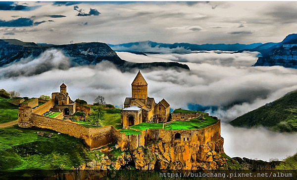 0.  tatev tripadvisor bb.png