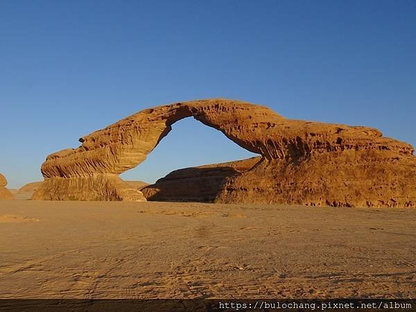 沙烏地阿拉伯–7  Al Ula 阿爾烏拉  賽駱駝 與 帳