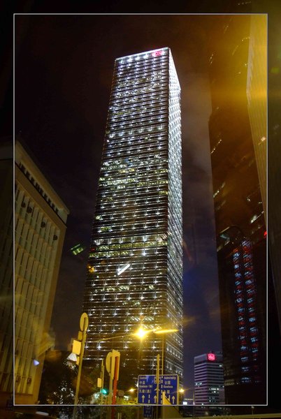 160 亮晶晶的建築.jpg