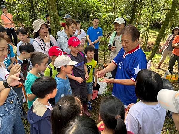 2024年4月20日 四分尾山社區品蝶閱林計畫課程--原生植