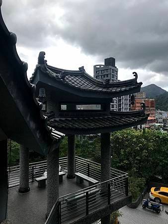 竹林禪寺外圍涼亭
