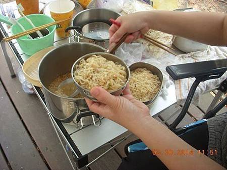 DSCN9555.JPG