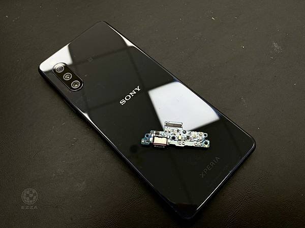 Sony Xperia10III充電異常.jpg