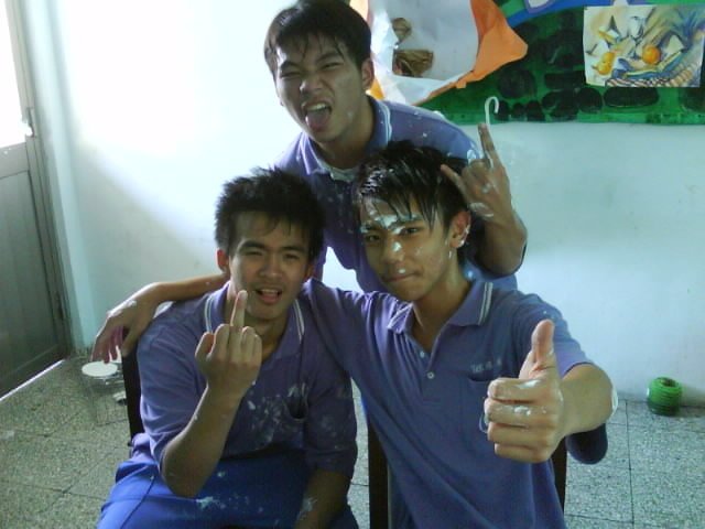 泡沫3人組.jpg