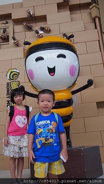 蜜蜂大公仔