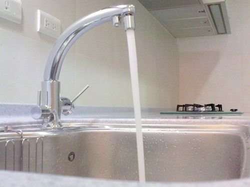 ap_F23_20100731074905249.jpg