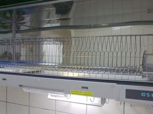 ap_F23_20100930091135940.jpg