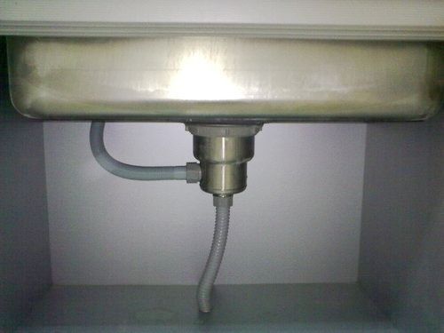 ap_F23_20100930091143864.jpg