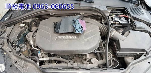 1100527-XC60-2.jpg