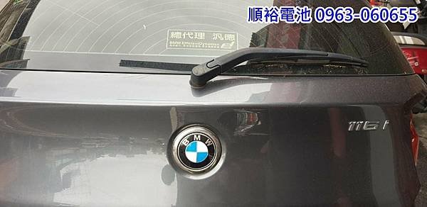1101005-BMW116i-1.jpg