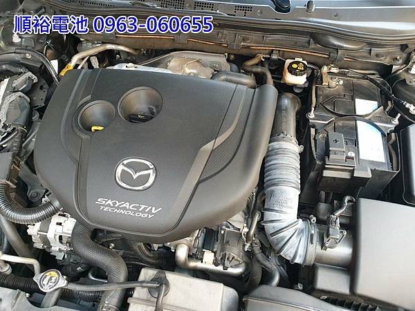 1101221-MAZDA6-2.jpg