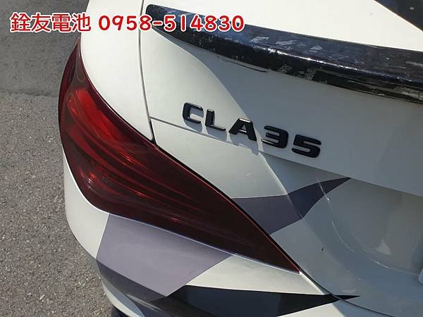 1120206-CLA35-1.jpg