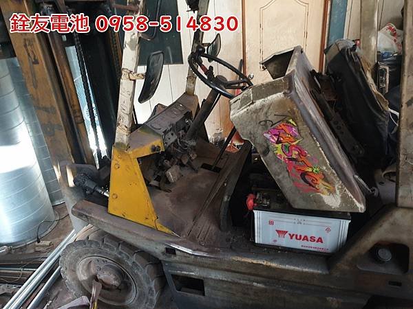 1120306-柴油堆高機-1.jpg