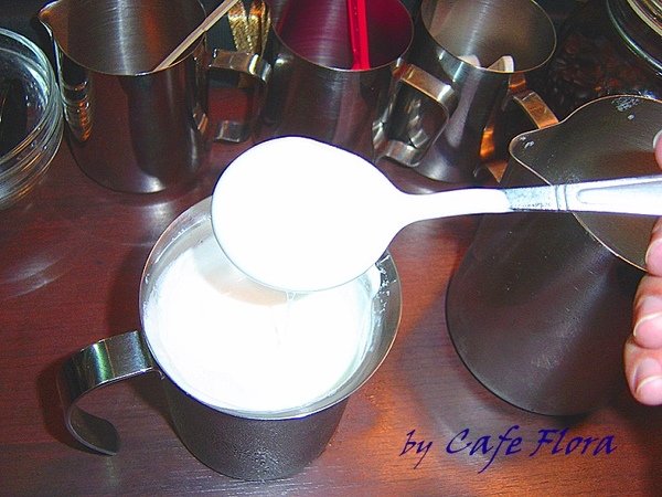 打冷奶泡12.jpg