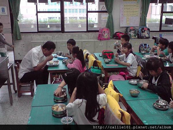 P111012_12.09[02] (Medium)
