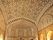 180px-Amber_Fort_interior.jpg