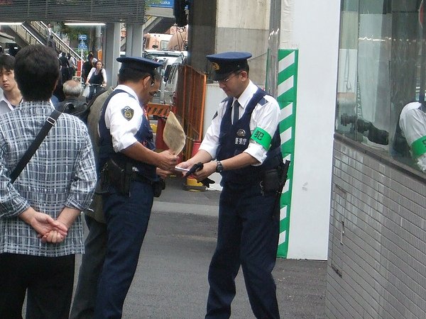 XDD 終於拍到他們的警視廳人員   日劇超愛出現的