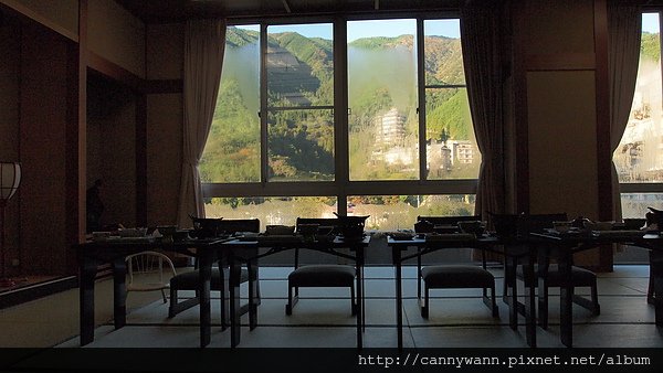 下呂溫泉望川館~高腳餐椅