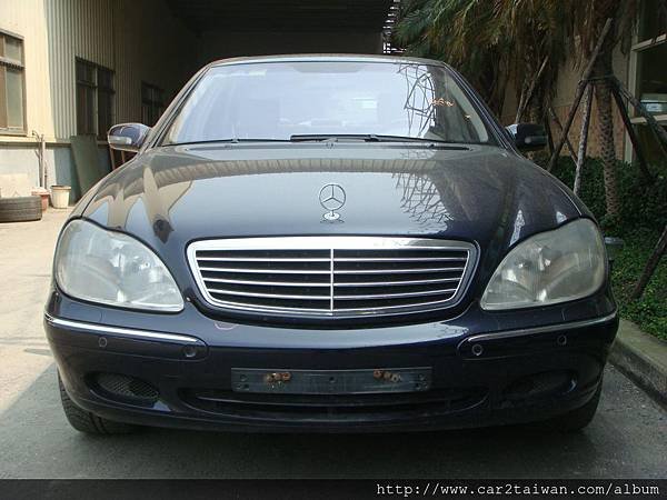 賓士BENZ S500，非大陸製造也非大陸組裝，道道地地就是德國進口的車