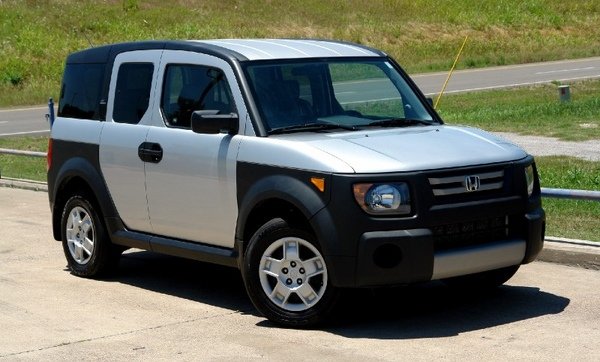 2008 Honda Element LX 2WD 1.jpg