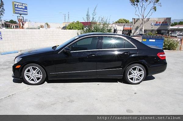 MBZ_E350_10_BLACK_WDDHF5GB5AA215994_2534