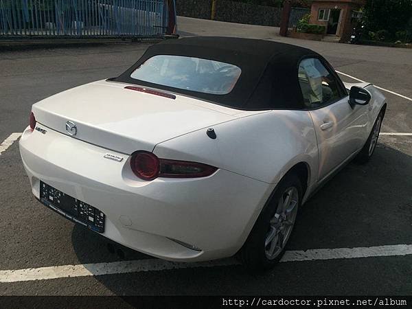 美規外匯車 馬自達Mazda MX-5 2.0 RF詳細介紹