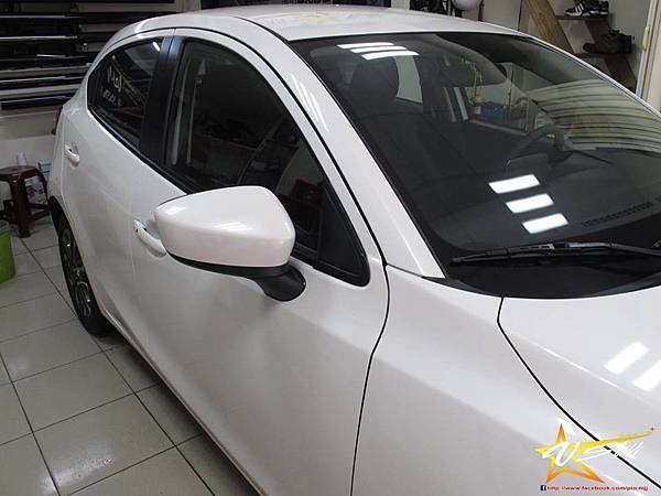 V-Sky采紘隔熱膜 - 原車體名膜
