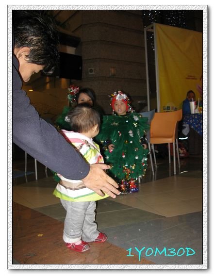 1Y0M30D-04.jpg