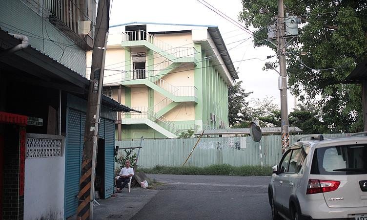 屏東市建國路-屏東床墊