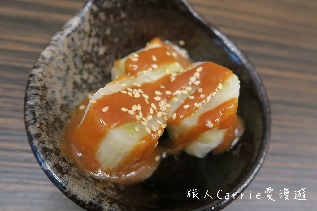 IMG_5773.jpg - 【新北中和】二子山鳥巢麵堡 中安店～拉麵變身漢堡麵包‧肉片鮮嫩多汁