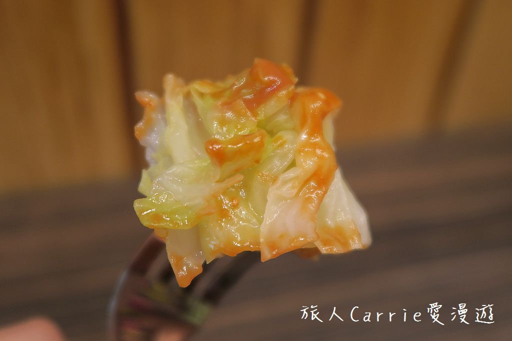 IMG_5777.jpg - 【新北中和】二子山鳥巢麵堡 中安店～拉麵變身漢堡麵包‧肉片鮮嫩多汁