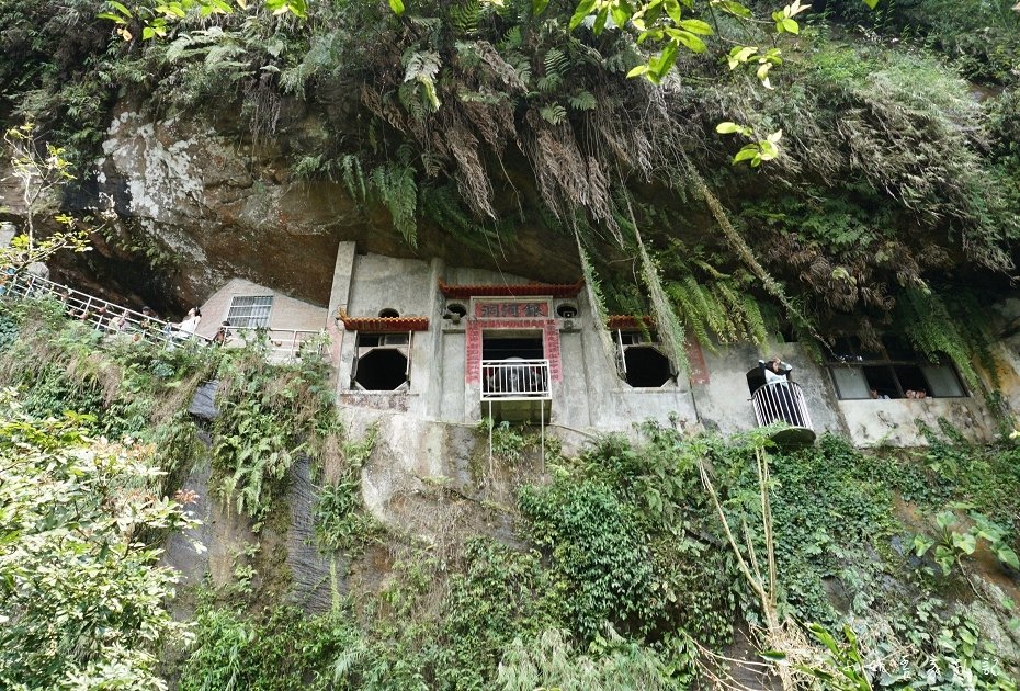 P14.jpg