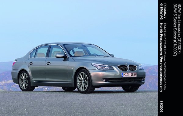 全新BMW 5系列.jpg