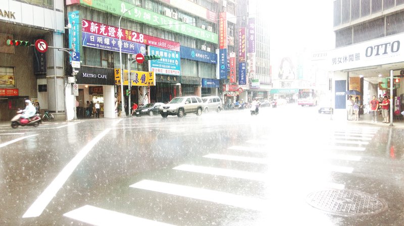 2014-06-25下大雨001.jpg