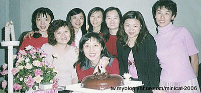 台北靈糧堂頌揚舞團慶生會.jpg