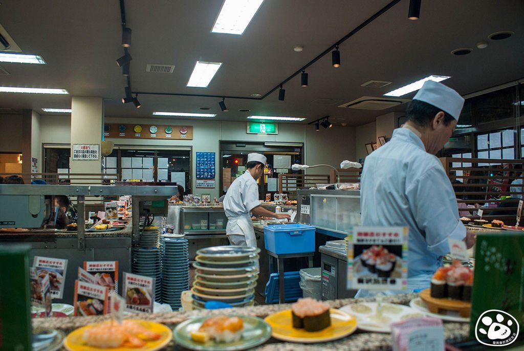 沖繩美食迴轉壽司－グルメ回転寿司市場 泡瀬店B (2).jpg