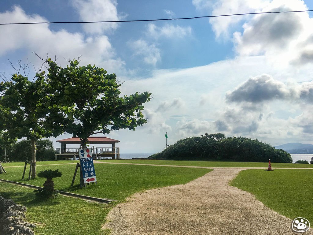 日本沖繩景點－真榮田岬－浮淺 (17).jpg