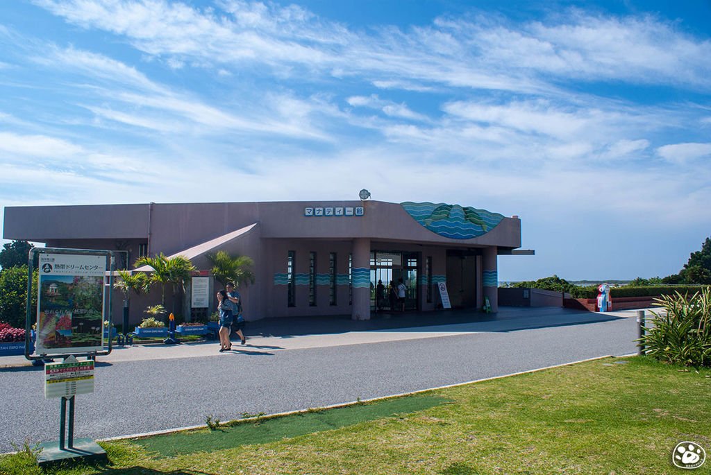 日本沖繩景點美麗海水族館－翡翠海灘 (2).jpg