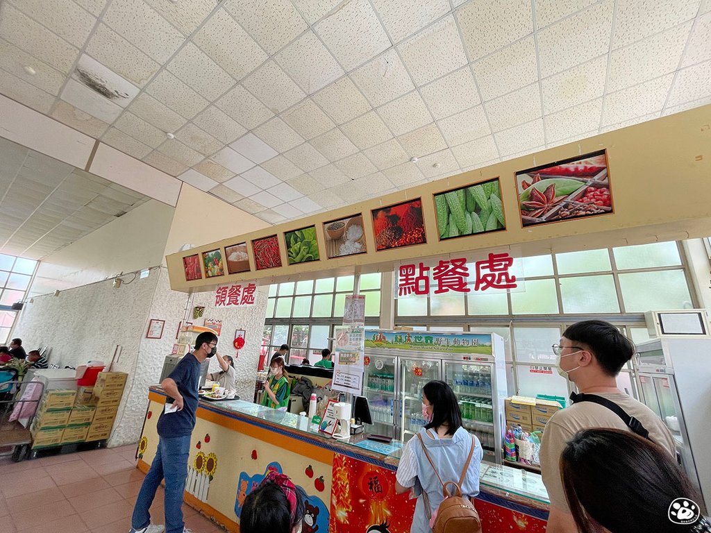 台南頑皮世界2022遊樂園動物園一日遊親子景點票價營業時間水豚狐蒙表演場次公車停車收費 (28).jpg