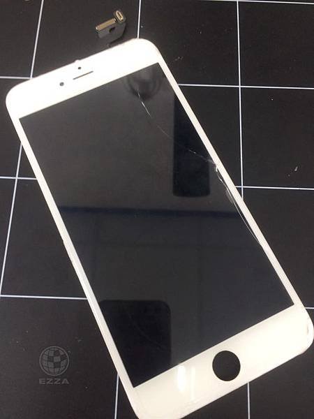 IPHONE 6S+ 不容許一點傷