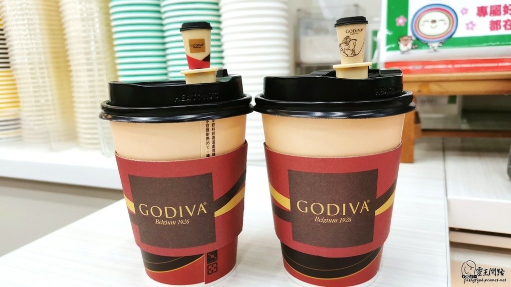 7-11「GODIVA熱巧克力」2021年回歸「馬達加斯加香草風味熱巧克力」新口味｜GODIVA優惠 (5).JPG